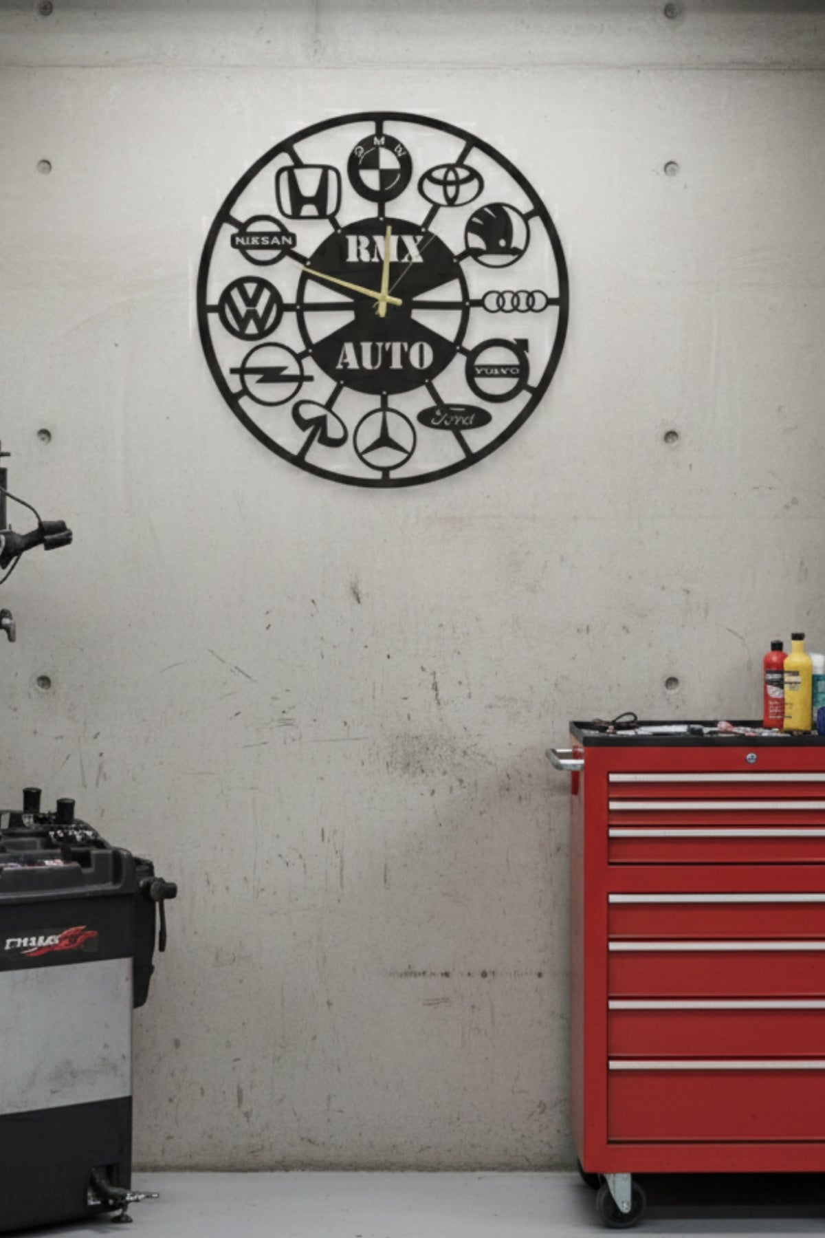 Kişiye Özel Lazer Kesim Metal Saat - Galeri ve Servis Duvar Süslemesi