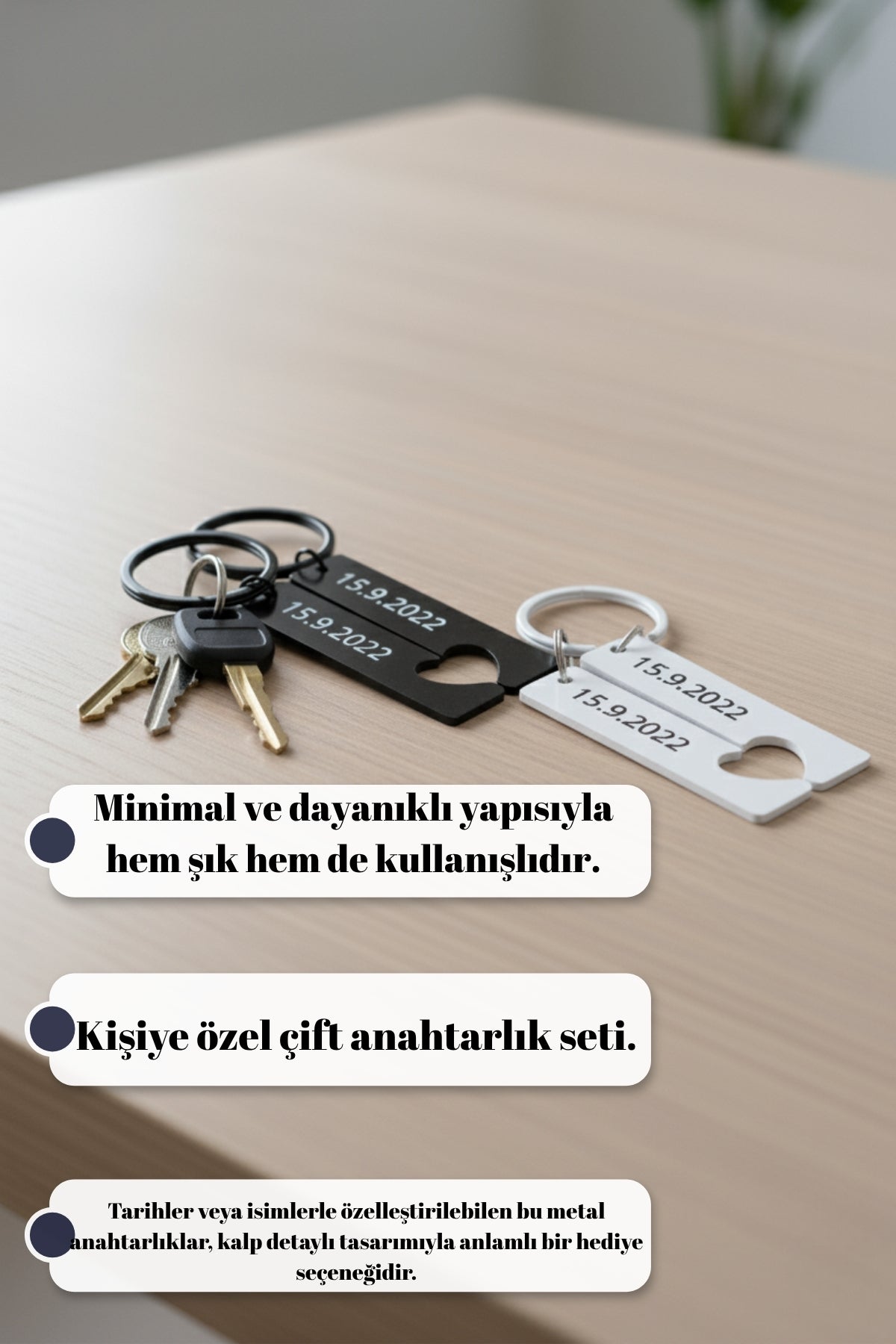 Kişiye Özel İsim ve Tarih Baskılı Puzzle Kalp Metal Anahtarlık Seti