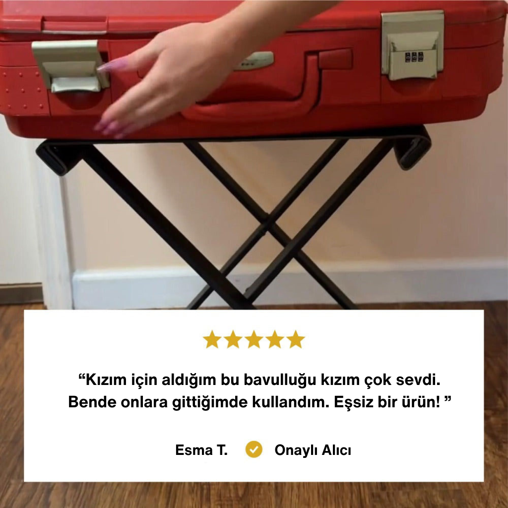 Kırmızı bir bavulun üzerinde durduğu katlanabilir valizlik görseli altında 5 yıldızlı müşteri yorumu: "Eşsiz bir ürün! Kızıma aldım, ben de kullandım." sözleriyle pratikliğini ve beğenisini belirten onaylı alıcı geri bildirimi.