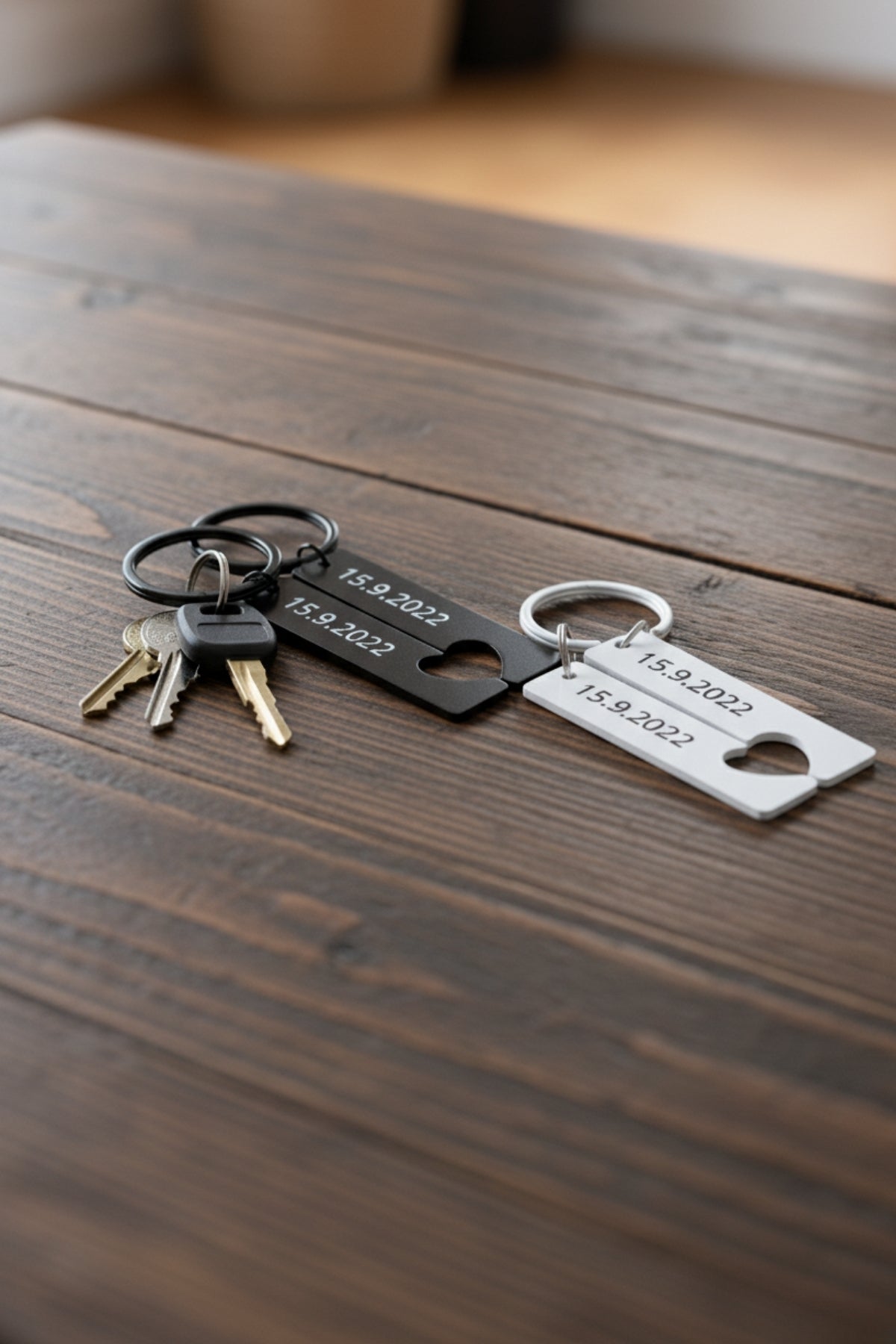 Kişiye Özel İsim ve Tarih Baskılı Puzzle Kalp Metal Anahtarlık Seti