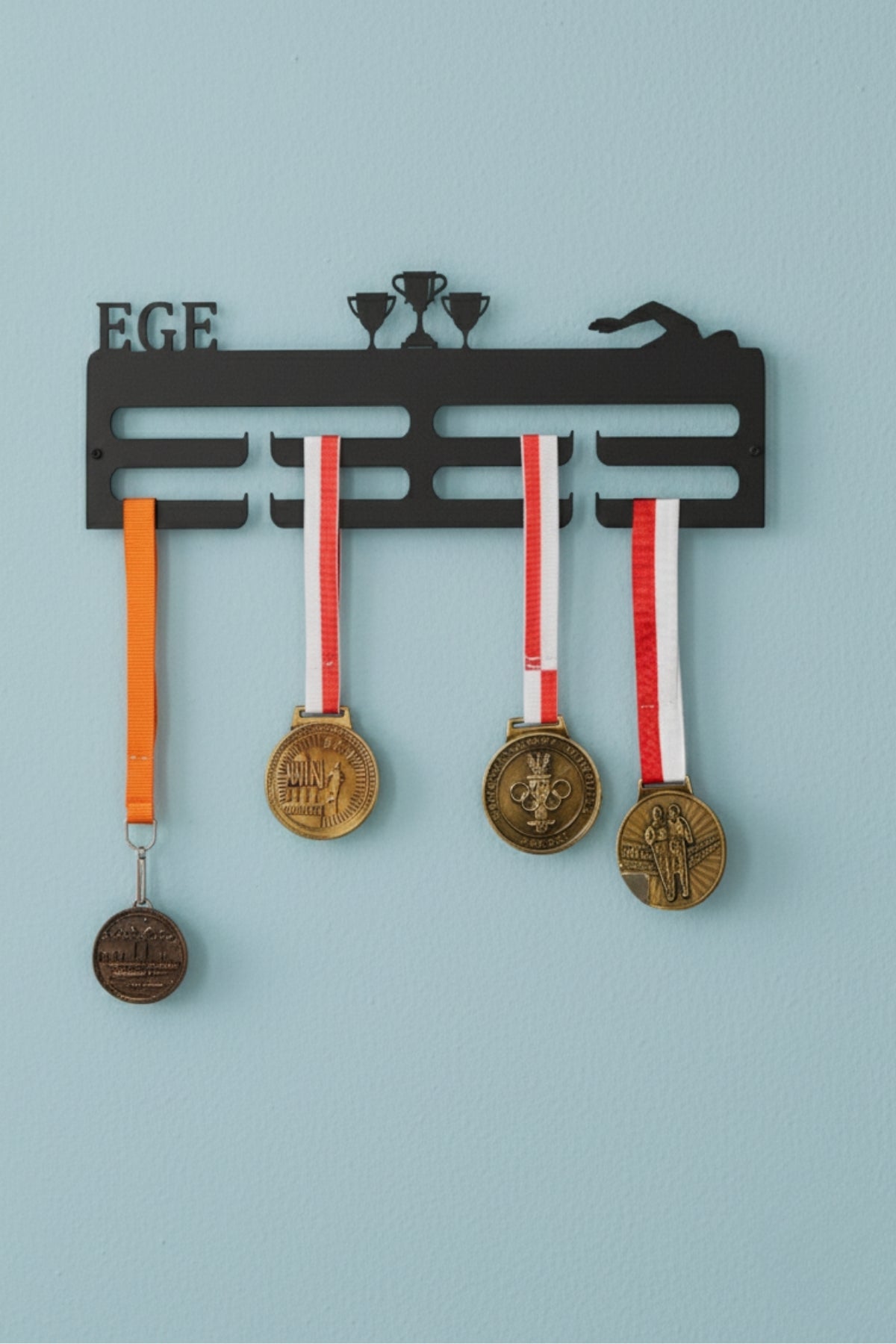 Kişiye Özel İsimli Madalya Askılığı Yüzme Madalya Askısı