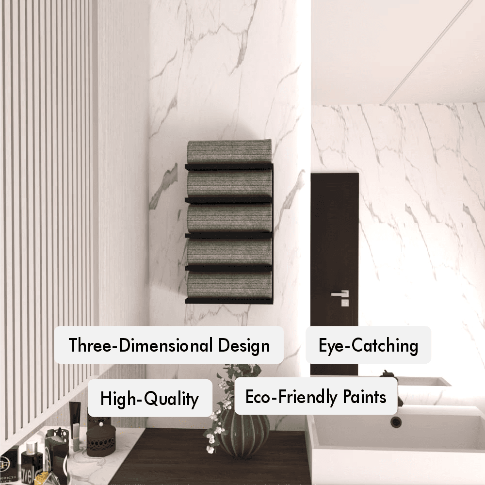Duvara monte siyah metal havluluk, beyaz mermer duvarlar ve ahşap vurgularla modern bir banyo ortamında. Özellikleri arasında üç boyutlu tasarım, göz alıcı görünüm, yüksek kaliteli yapı ve çevre dostu boyalar bulunuyor.