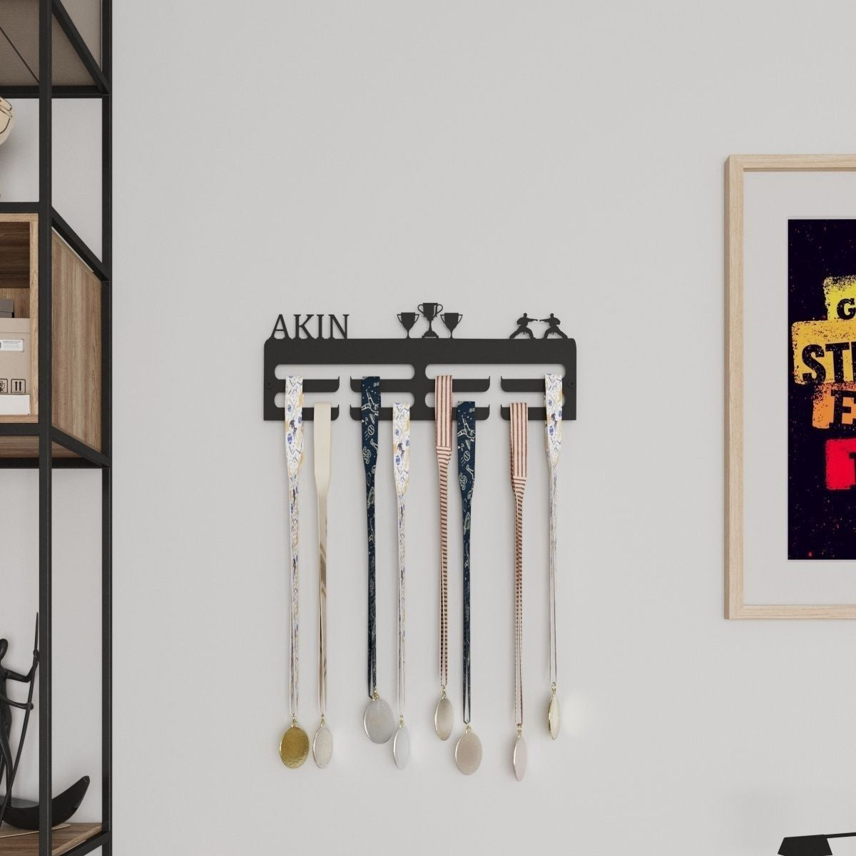 Siyah metal isme özel madalyalık tasarımı için ölçü seçenekleri görseli.