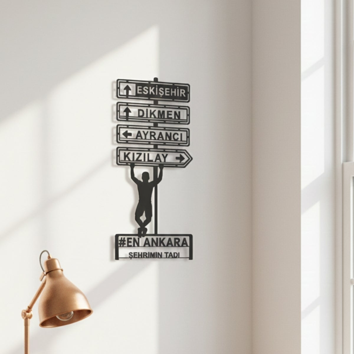 1.5 mm kalınlığında dayanıklı çelikten üretilen, uzun ömürlü kullanım sunan mat siyah elektrostatik boyalı lazer kesim metal şehir dekoru.